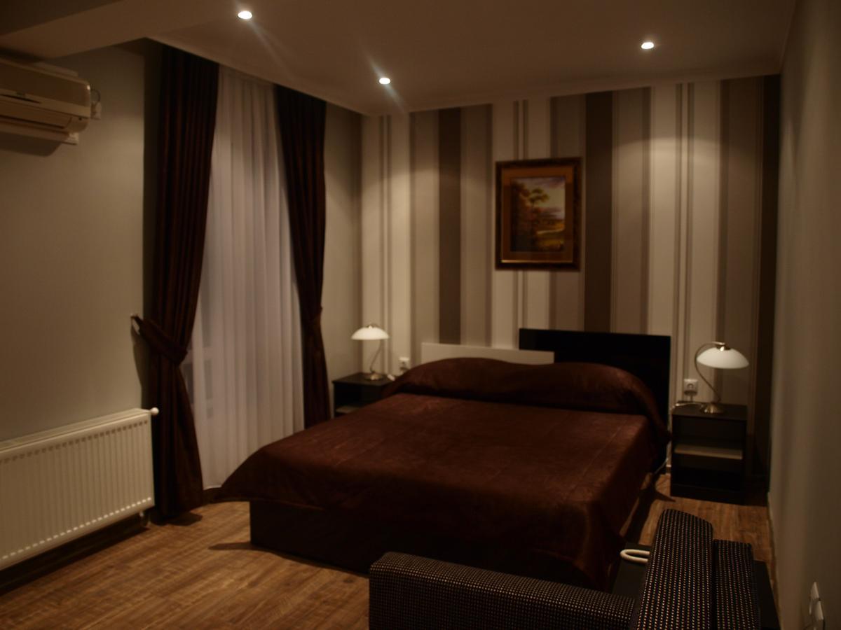 Hotel Mimoza Razgrad Kültér fotó