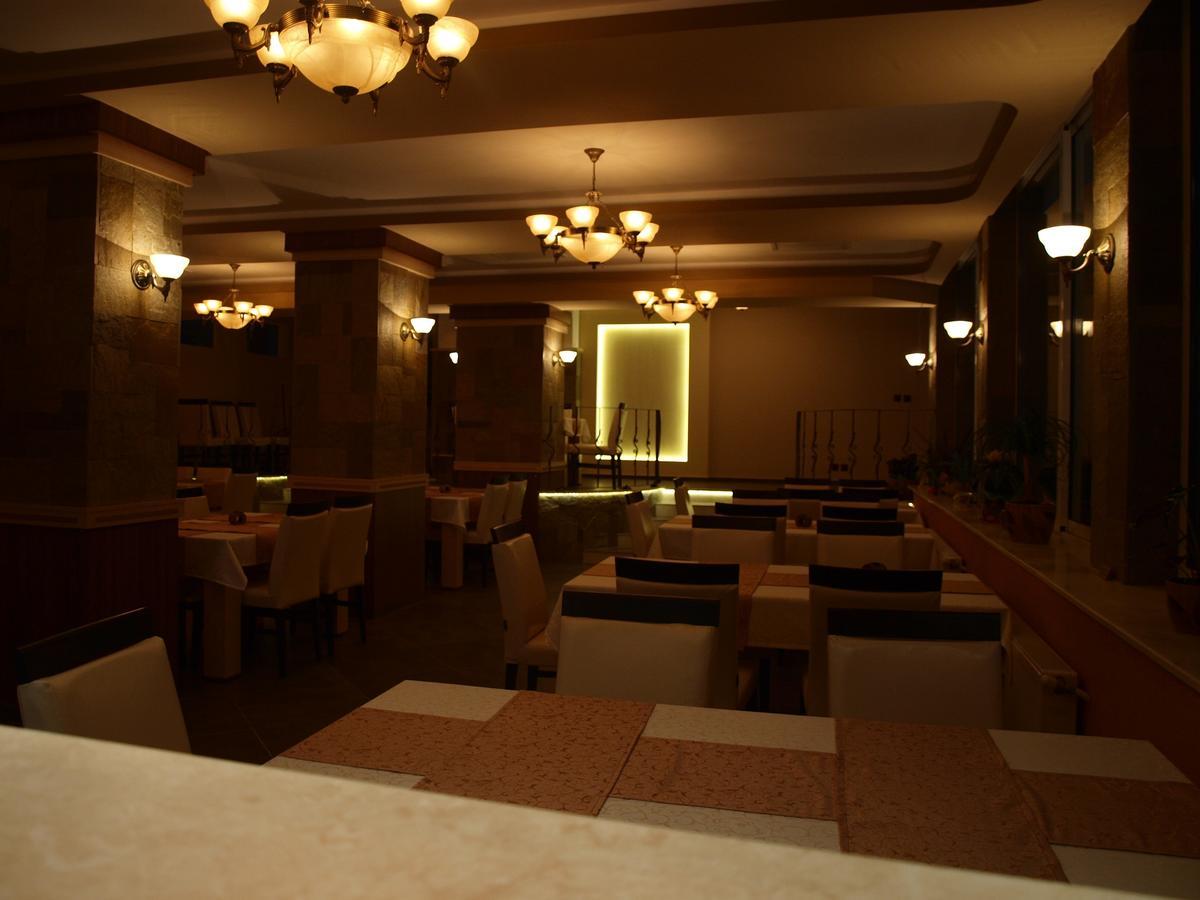 Hotel Mimoza Razgrad Kültér fotó