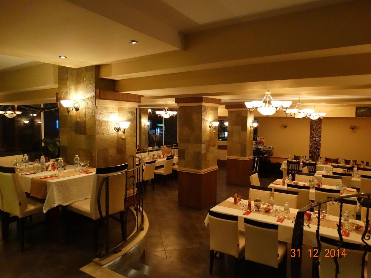 Hotel Mimoza Razgrad Kültér fotó