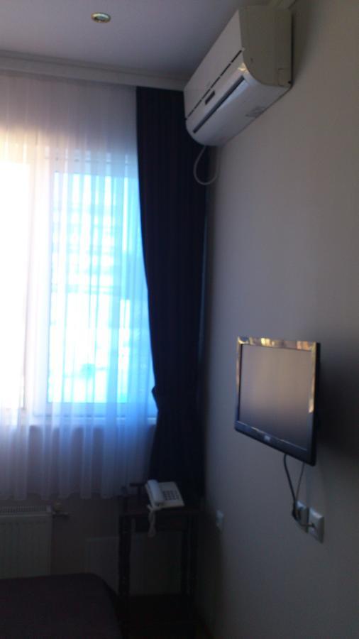 Hotel Mimoza Razgrad Kültér fotó